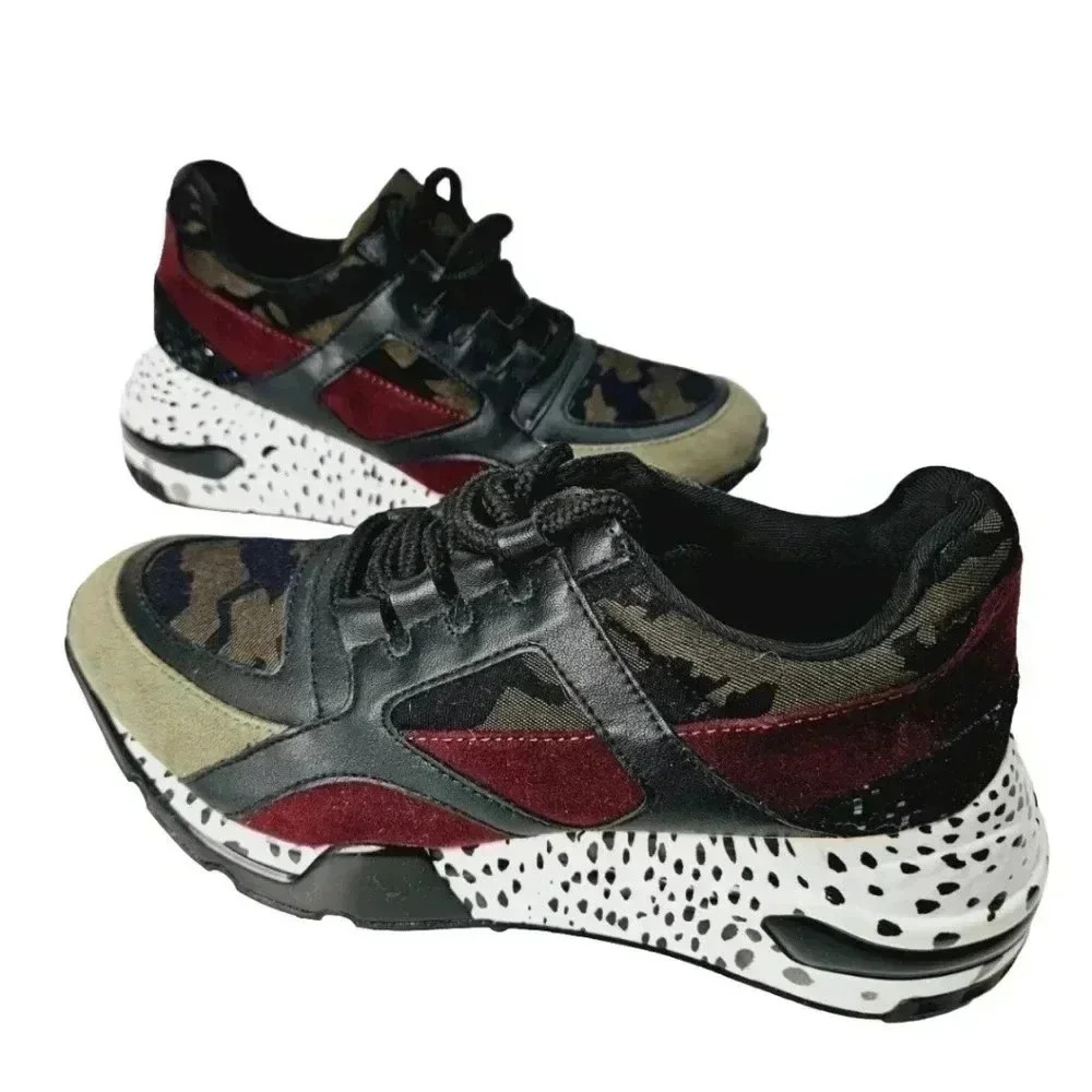 Steve Madden Camouflage Platform Sneakers Speckled Sole Lace-Up Shoes Women’s 5